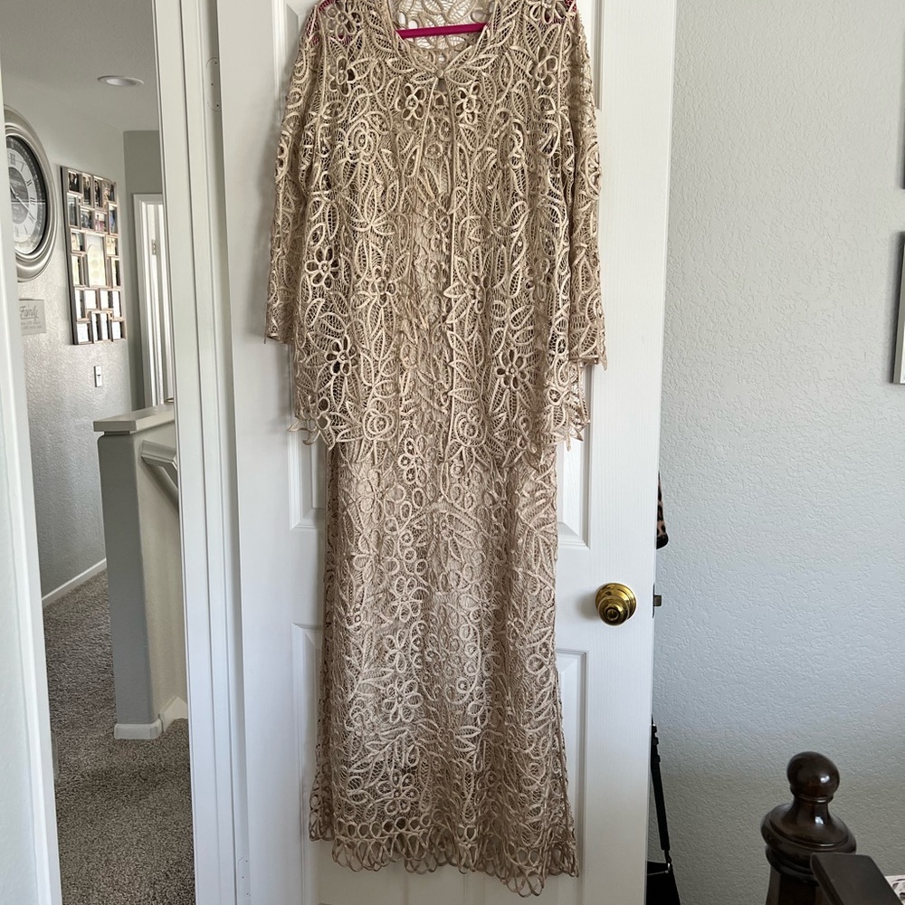 Soulmates silk jumper with jacket. Champagne color. Xl